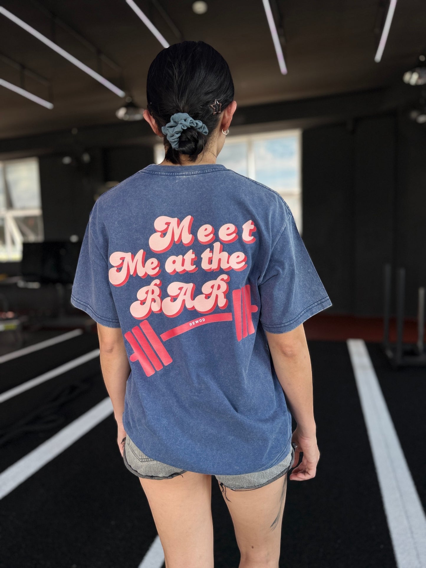 Meet Me at the Bar Acid wash Dark Blue Tee