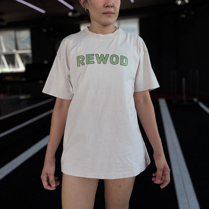 REWOD Fitness Club Over Size Tee Acid Wash off White